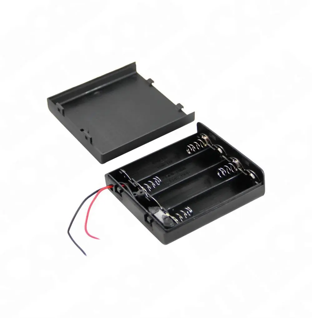 IC-233F Pil Yuvası 4'lü Kapaklı Switchli (AA)